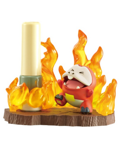 RE-MENT POKEMON BATTLE ON DESK